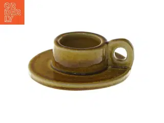 Keramisk lysestage med håndtag fra Lygtemose (str. 13 cm)