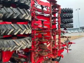 - - - Horsch Pronto 6 DC