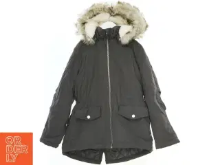 Vinterjakke fra H&M (str. 134)