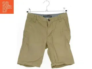 Beige shorts fra H&M (str. 134)
