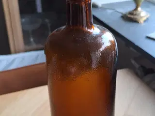 Brun glasvase/ glasflaske 