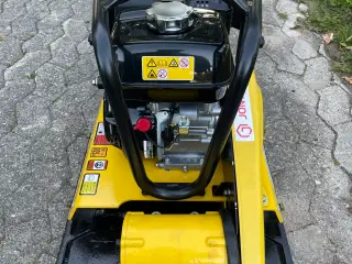 Pladevibrator 90 kg - JONTECH m/Hondamotor