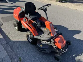 Reparation af havetraktor 