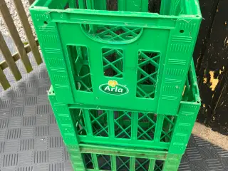 3 Arla kasse sælges samlet