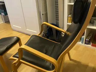 Lænestol med fodskammel