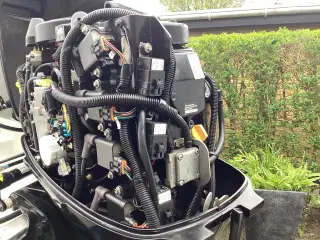Mercury 60 hk EFI 