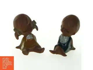 Porcelænsfigurer af børn (str. 8x7 cm)