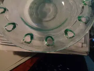 Mundblæst glas skål