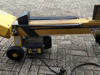 Brændekløver.