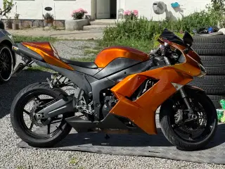 Zx6r 