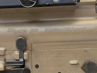 Sig Sauer M400 i .223 / 556 med EOTech holosight