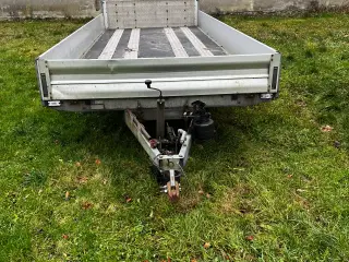 Selandia Jumbo 520 maskin/auto trailer 