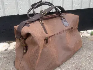 Weekendtaske i læder