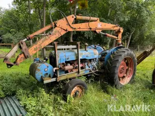 Traktor Fordson Super Major med Salta læsser
