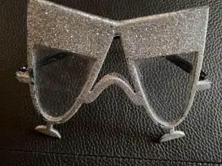 Sjove briller til nytårsaften 