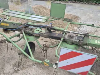 Høvender Krone Kw 6.40/6 rotors.