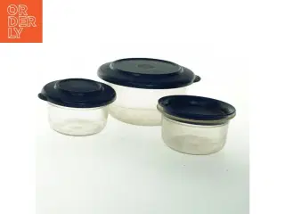 Beholdere med låg fra Tupperware (str. 10x6 og 14,5x8 cm)