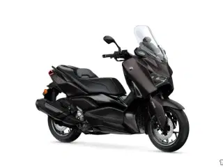 Yamaha X-Max 300 Tech Max