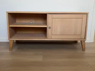 Tv møbel i massiv bøg
