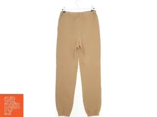 Brune joggebukser fra Only (str. 164)