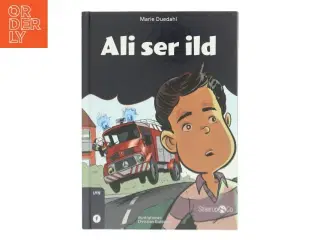 Ali ser ild af Marie Duedahl (Bog)