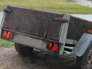 Trailer - Variant
