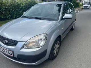 Mormor fine Kia Rio skal væk nysynet 