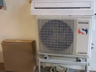 Varmepumpe, 5300W varme, 5200W køl, Kølemiddel R32