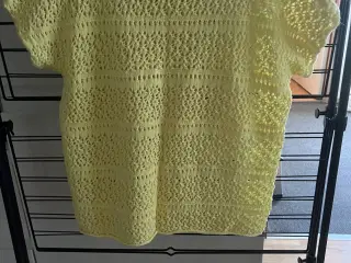 Hjemmestrikket bluse