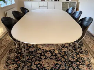 Spisebord, Piet Hein Super-Ellipse B619