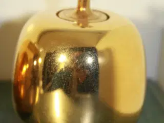 2 olielamper af "guld"