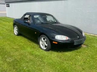Mazda MX-5 140 og 6 gear med spær i bagtøjet 