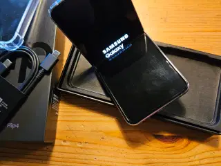Samsung flip 4