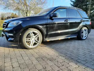Mercedes ML350 Bluetec 4matic med adaptiv fartpilo
