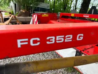 Kuhn FC 352 G