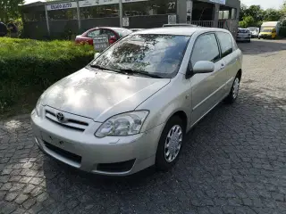 Toyota Corolla 1.4 benzin