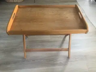 Bakkebord med løs bakke