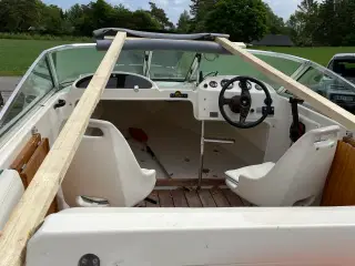 Uttern motorbåd