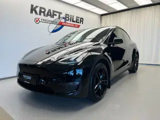 Tesla Model Y  Long Range AWD