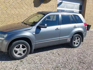 Suzuki Gran Vitara 1,9 DDIS Van 4x4, NEDVEJET