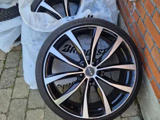 20'' alufælge med sommerdæk.