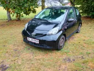 toyota aygo ,