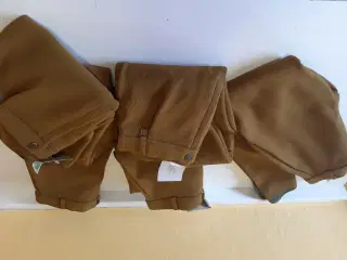 Nye ridebukser