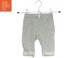 Grå babybukser fra H&M (str. 56)