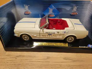 Ford Mustang "Pace Car" 1964 - 1:18 