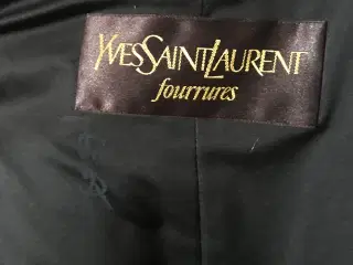 Yves Saint Laurent YSL sælskindsfrakke