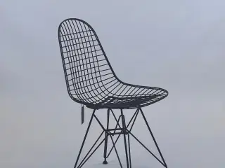 Eames Wire Chair fra Vitra