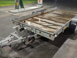 Nyrenoveret og nysynet 2011 Selandia 2500kg