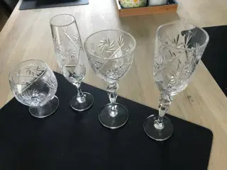 Krystal glas til 6 eller 12 person  