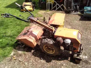 KØBES BILLIG stor Fræser & kost Evt god uklrgj OK 